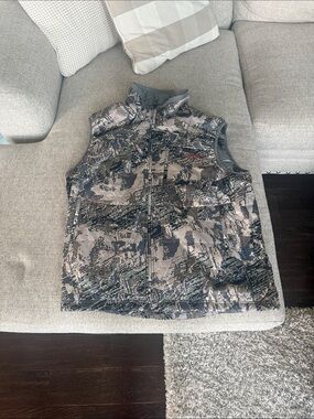 Men's Camo Quilted Vest - open country